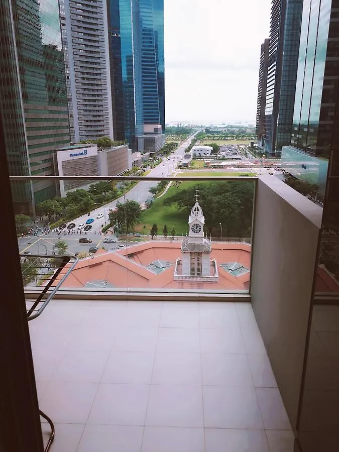 City Balcony Apartment With Marina Bay View Singapore